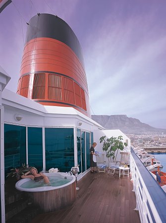 All Suite Cruises - Balcony, Veranda - Cunard Cruises, Cunard Caronia