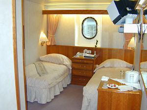 Cruise Mediterranean Cunard Caronia